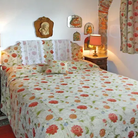 בית נופש Locazione Turistica Il Cartino - Act102 אקווי טרמה